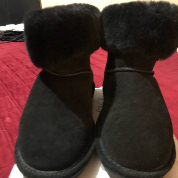 BearPaw Boots - Picture 2 of 4